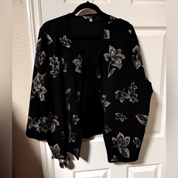 Lularoe Elegant Floral Stella. 3XL. NWT - Picture 2 of 9